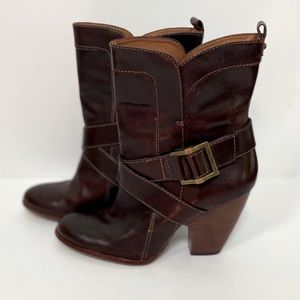 Frye Andrea Mid Boot size 9M